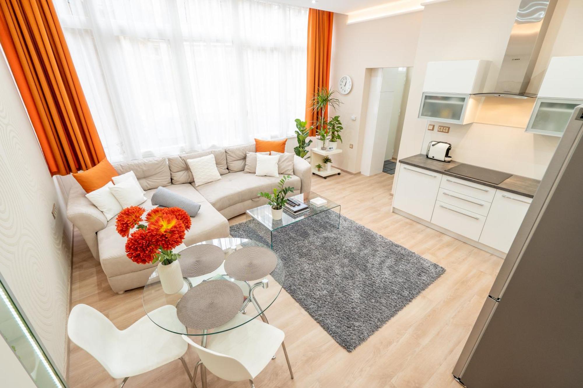 Modern, Quiet & Cozy Apartment In The Middle Of Downtown Near Danube At Fashion Street Boedapest Buitenkant foto