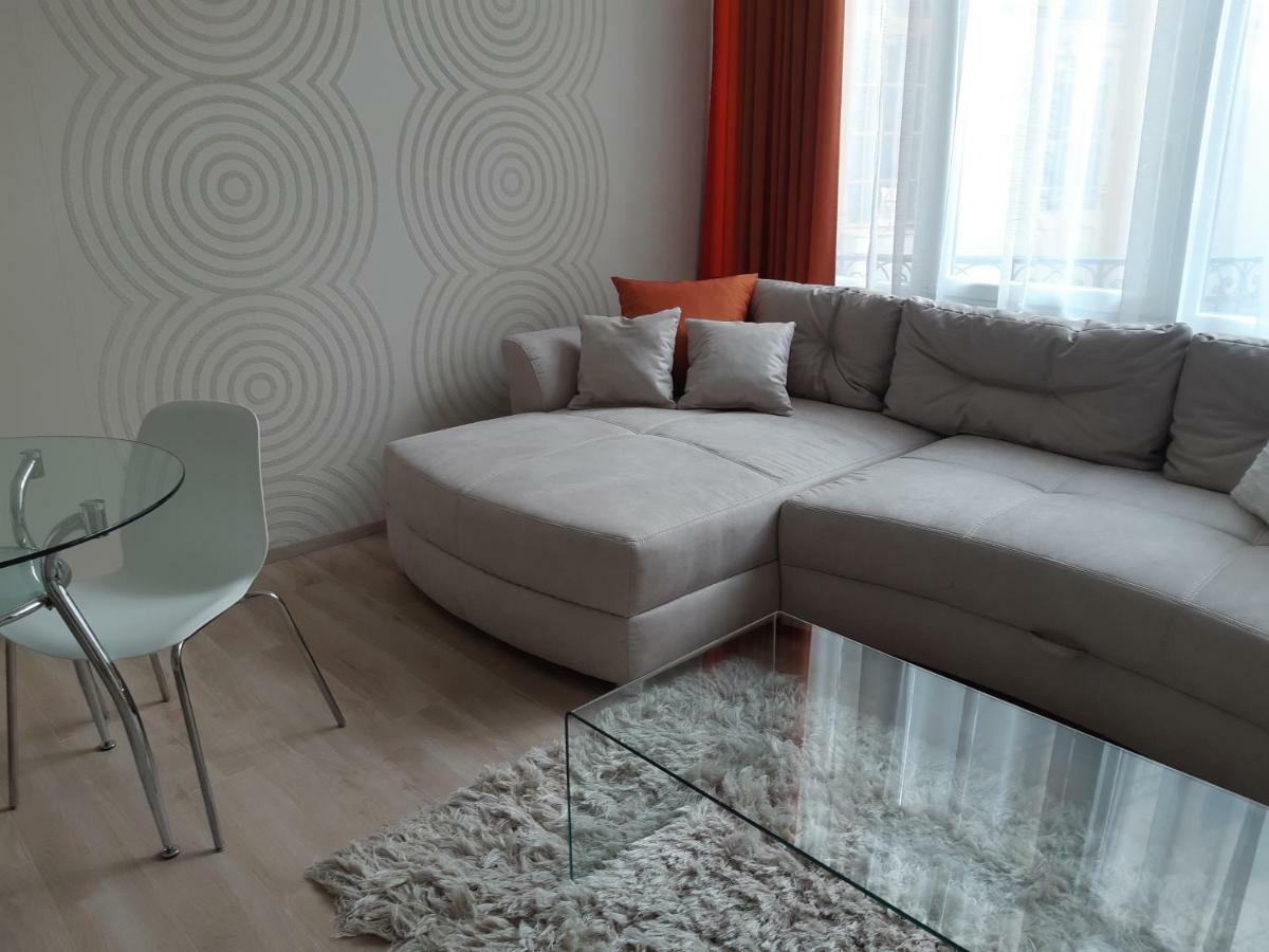 Modern, Quiet & Cozy Apartment In The Middle Of Downtown Near Danube At Fashion Street Boedapest Buitenkant foto