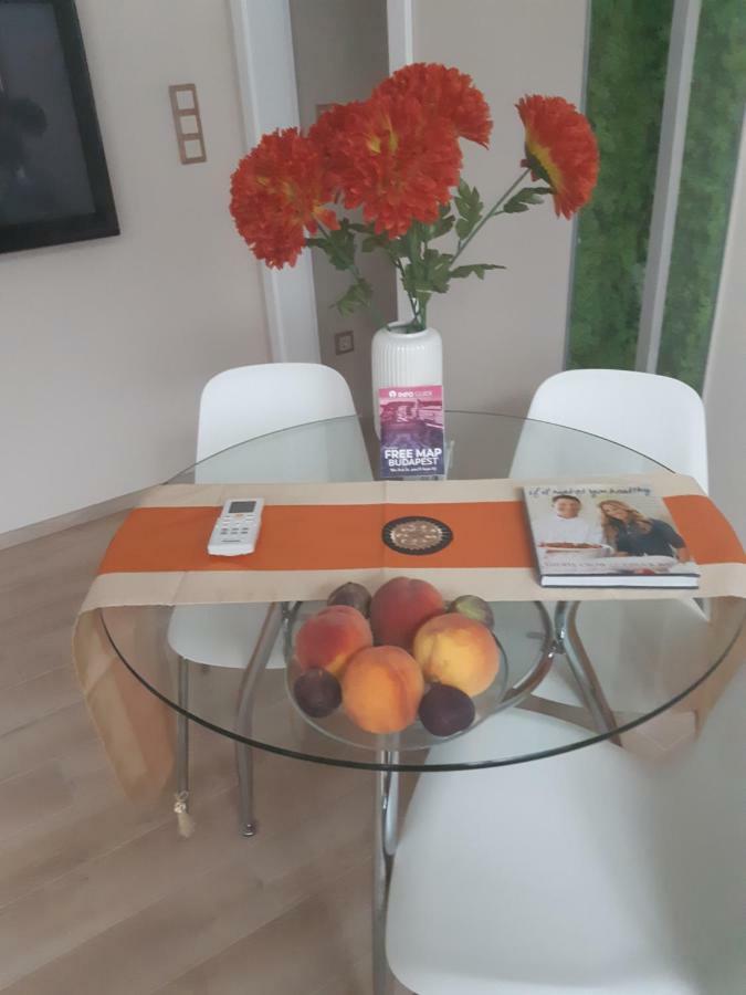 Modern, Quiet & Cozy Apartment In The Middle Of Downtown Near Danube At Fashion Street Boedapest Buitenkant foto